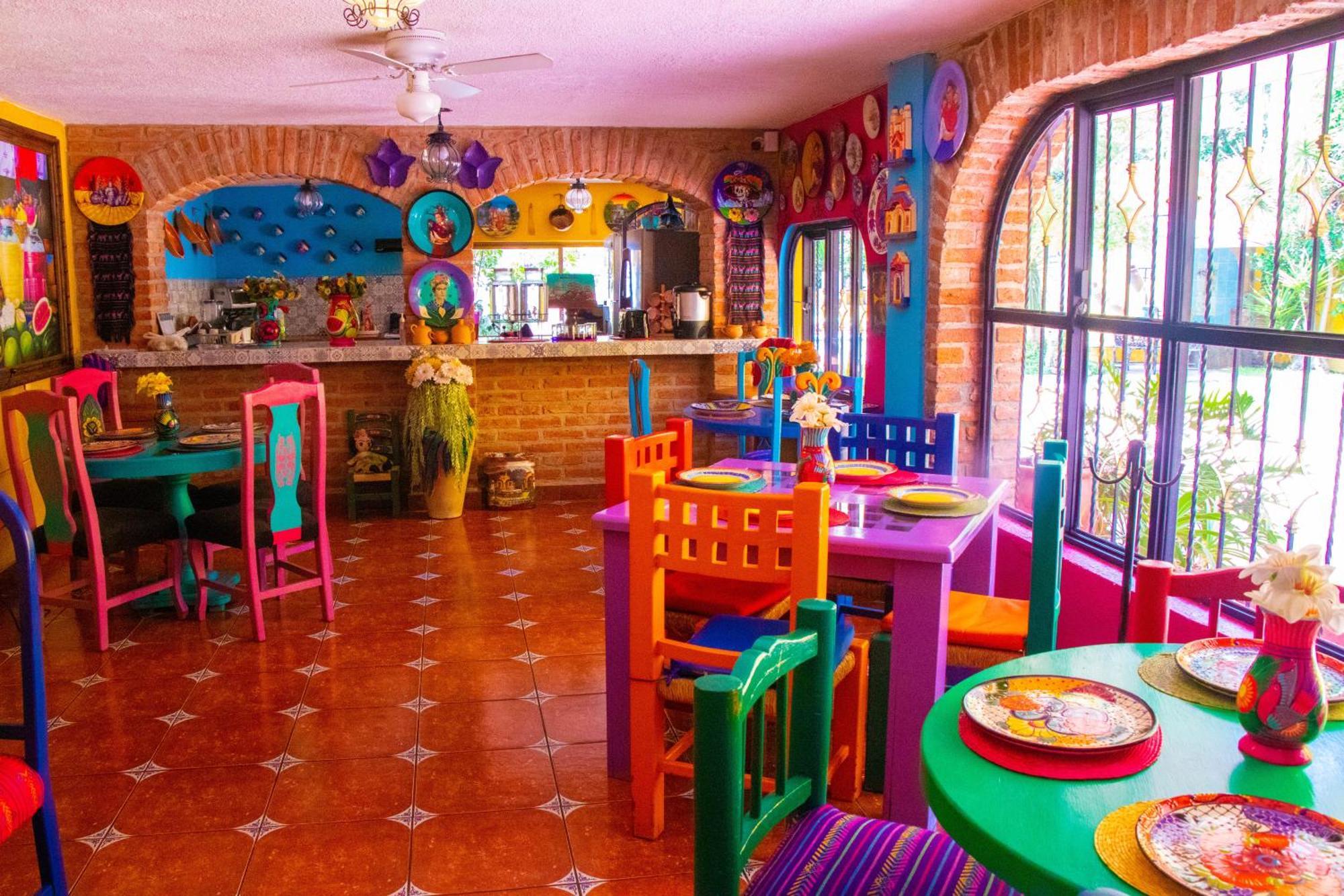 Posada Las Margaritas Tlaquepaque Exterior photo