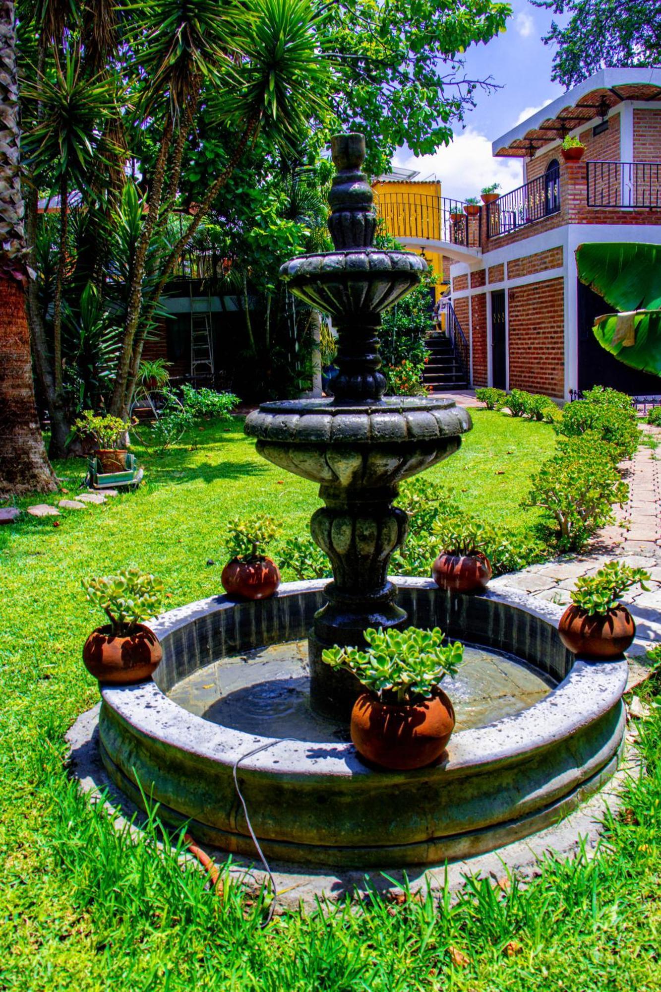 Posada Las Margaritas Tlaquepaque Exterior photo